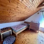 Roda S Vnitrni Saunou Rabyne