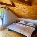 Roda S Vnitrni Saunou *