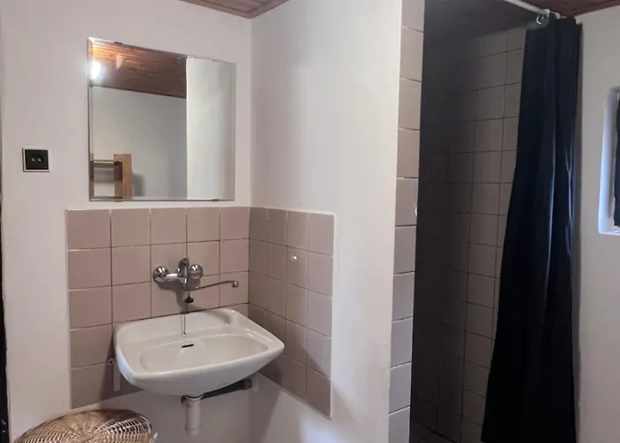 Roda S Vnitrni Saunou Ferienhaus *
